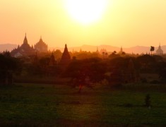 coucher de soleil bagan birmanie