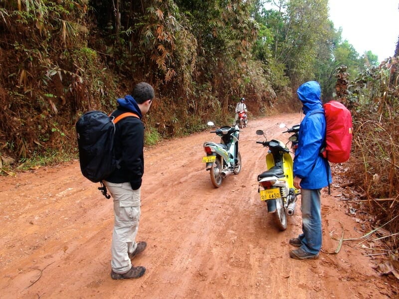 Laos en moto Boucle de Thakhek en 4 jours 1