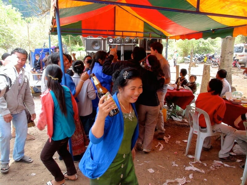 fete boucle moto thakhek laos