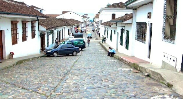 rue pavé popayan ville blanche colombie