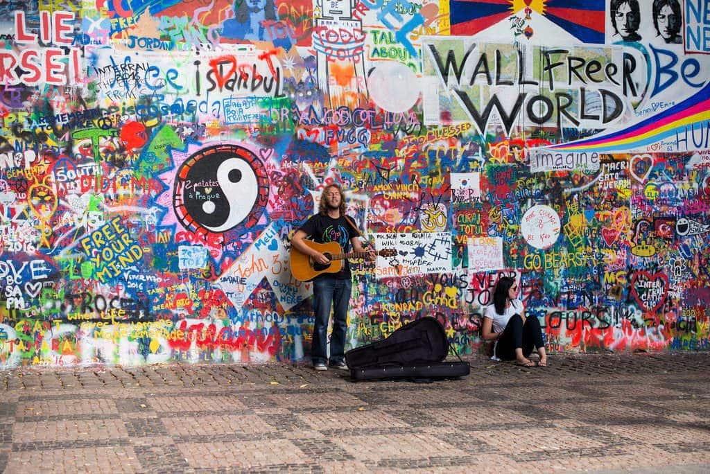 itinéraire pour visiter prague mur john lennon
