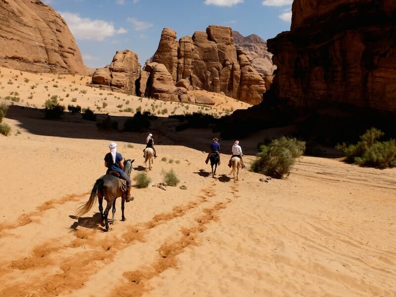 cheval wadi rum randonnee