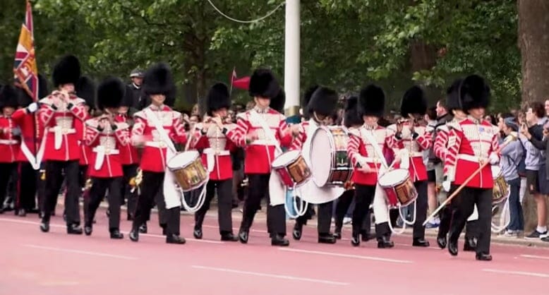 releve de la garde londres