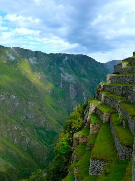terrasses abrutes machu picchu perou