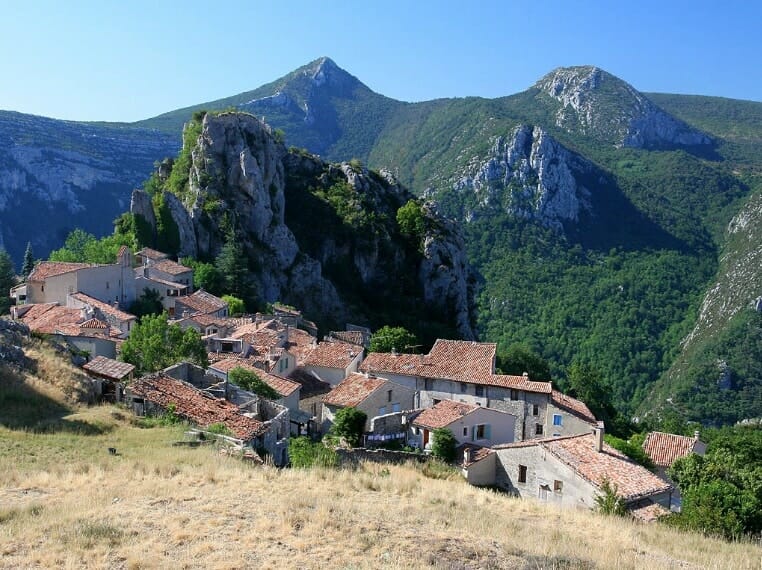 village de rougon