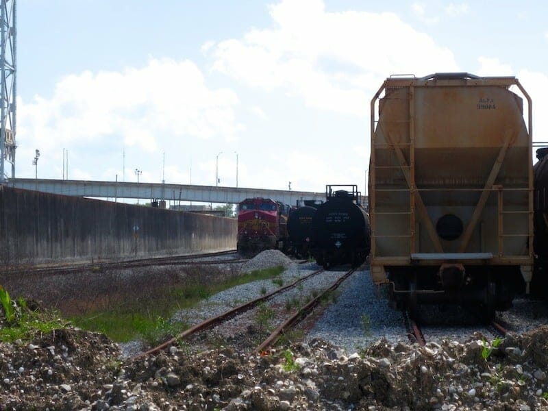 gare train de marchandises