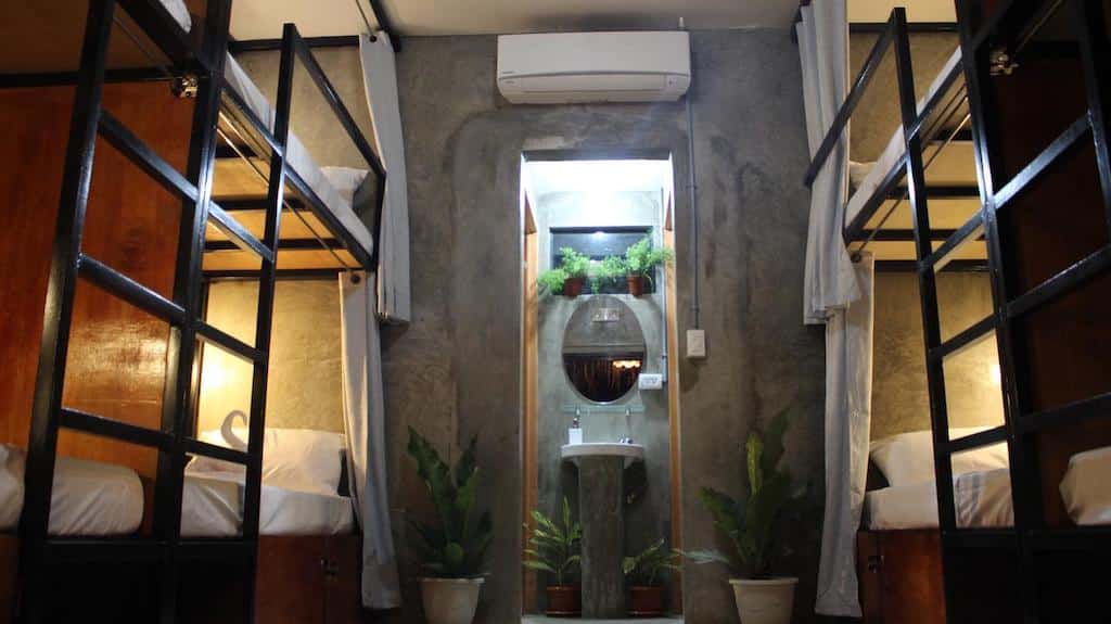 hangover hotel dormir moalboal