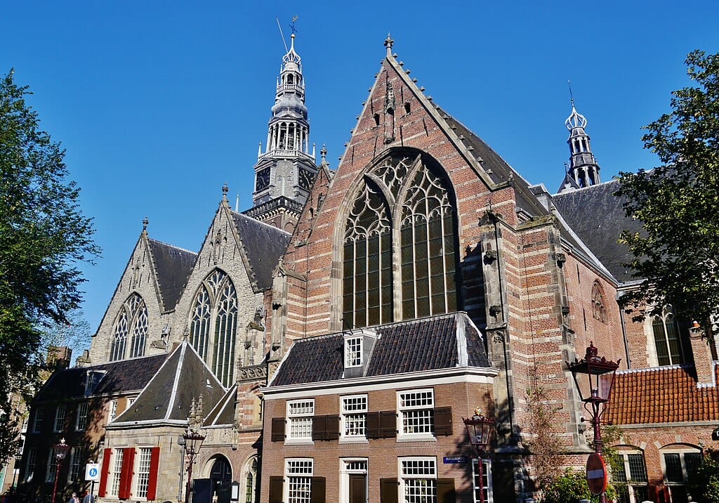 visiter_amsterdam_Oude_Kerk_eglise Oude Kerk eglise