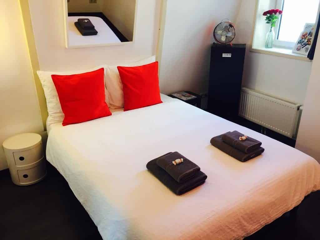 dormir à amsterdam hotel manikomio