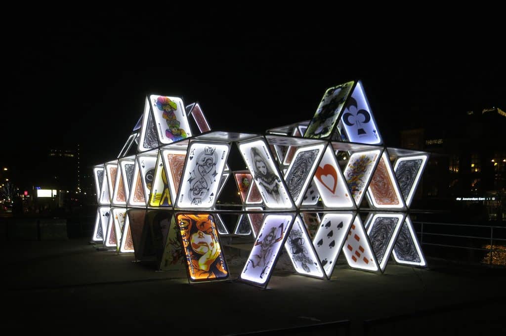 festival_des_lumieres_amsterdam_installation_cartes festival des lumieres amsterdam installation cartes