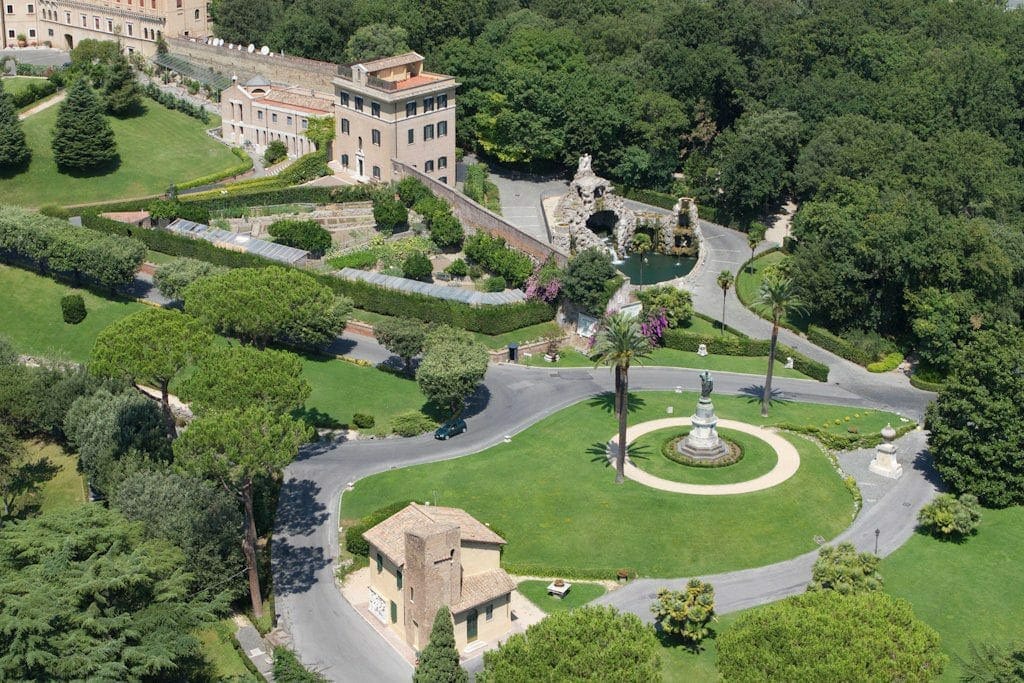 Visiter les jardins du Vatican