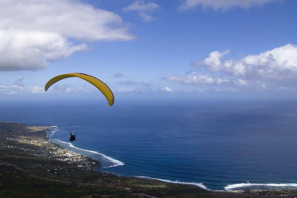 Vol de parapente et vue magnifique de l'ile de la Reunion