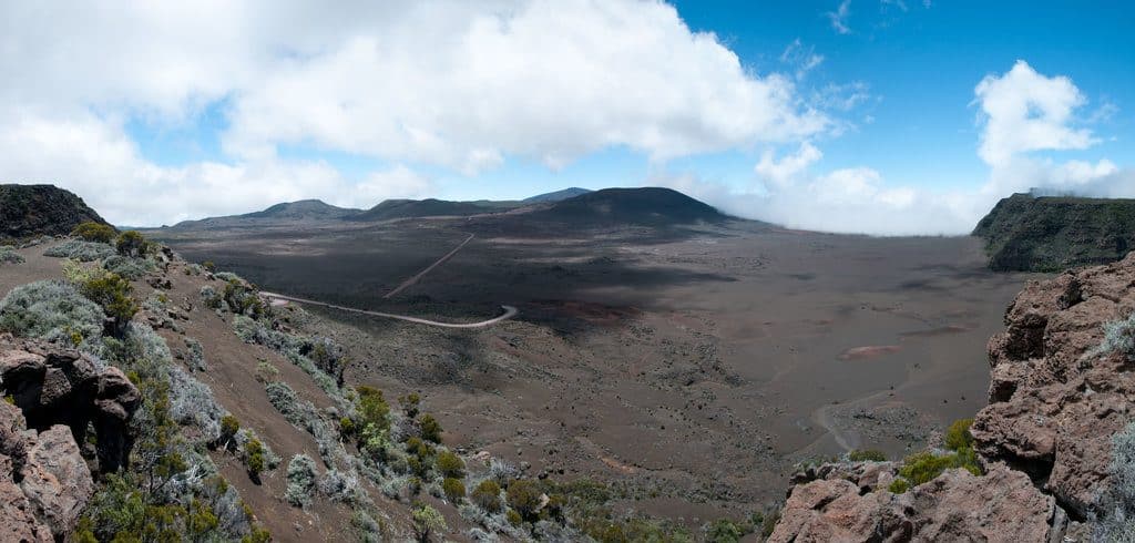 Vue du Piton de la Fournaise à l'Ile de la Réunion