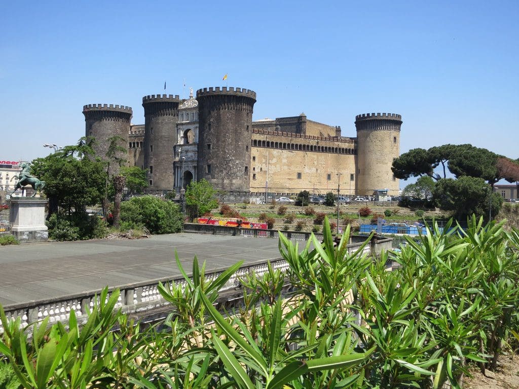 Visiter Naples : 29 lieux Immanquables à Faire et Faire en Voyage