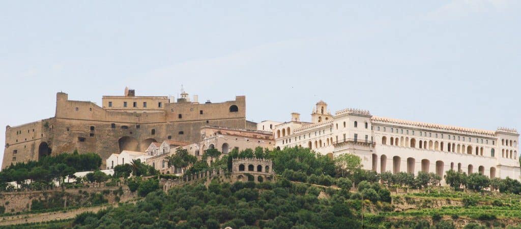 naples_chateau_medieval_sant_elmo Château médiéval Santa Elmo