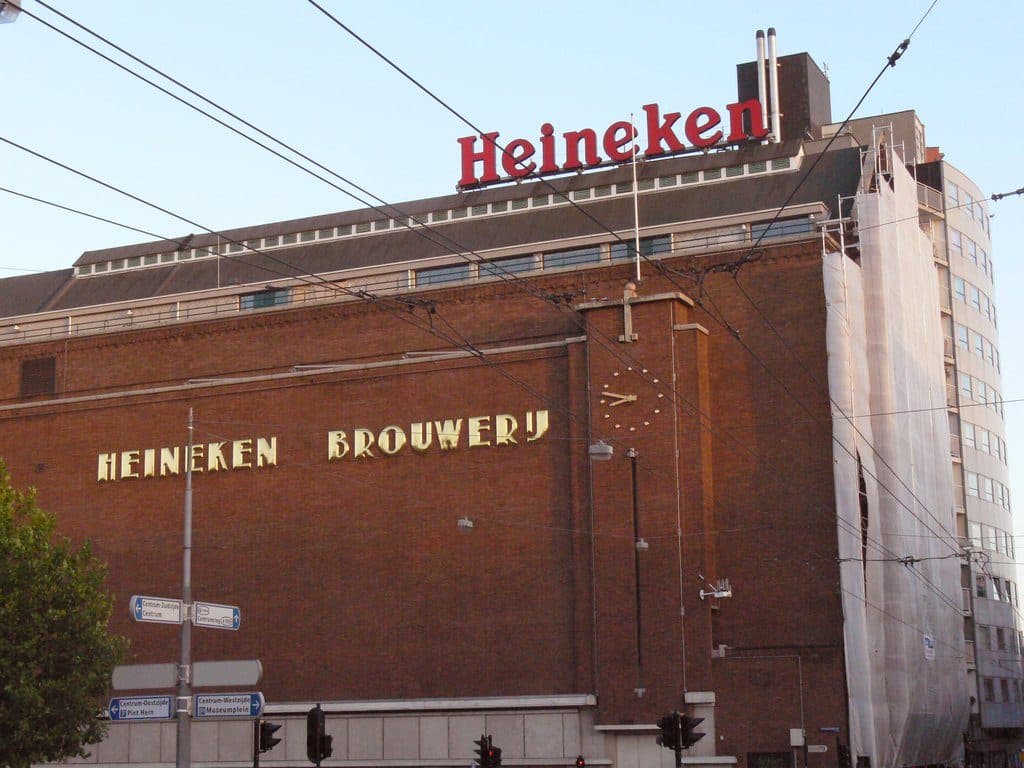 amsterdam_musee_heineken ôte à la bière au musée Heineken ancienne fabrique du groupe