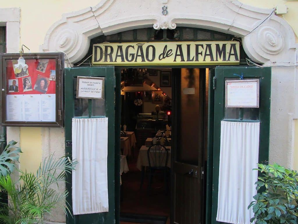 où écouter du fado à Lisbonne authentique et pas cher