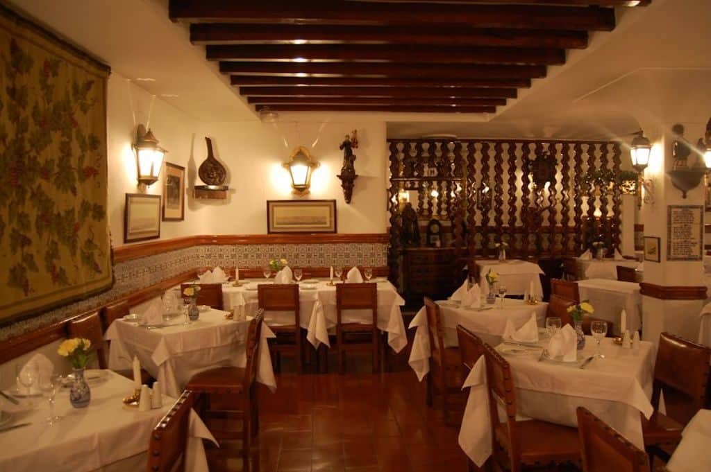 resturant senhor vinho fado