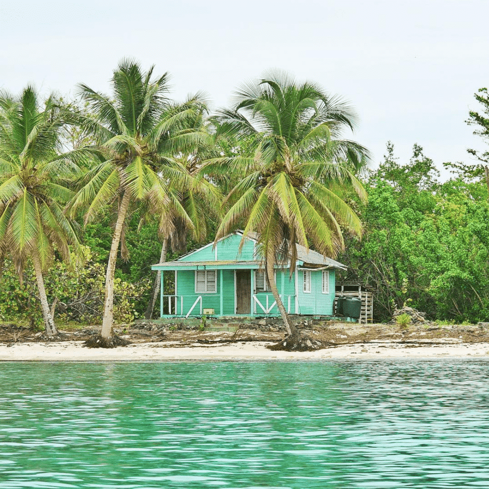 travelmehappy-min meilleurs comptes Instagram voyage