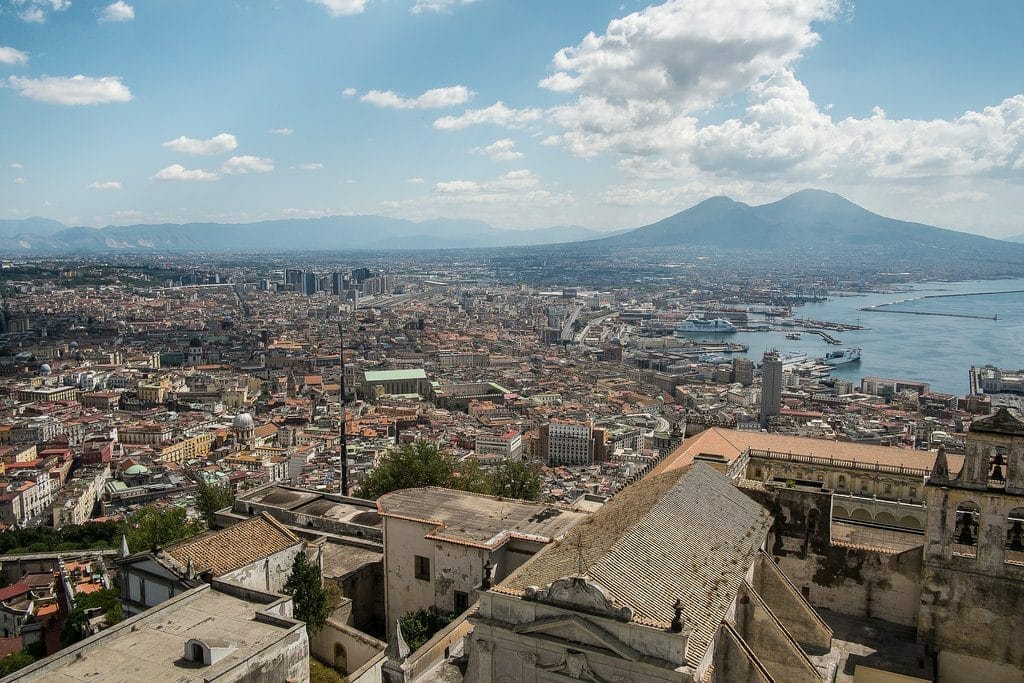 naples_jetee_castel_dell_ovo Le bord de mer à Naples