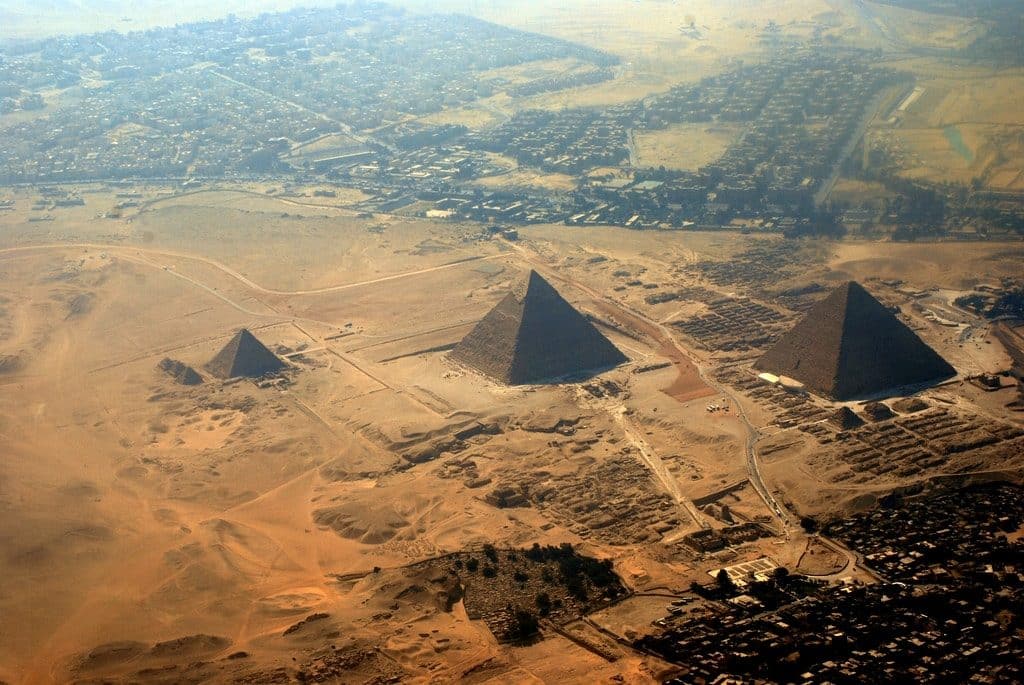 pyramides_gyzeh_egypte pyramides gyzeh egypte