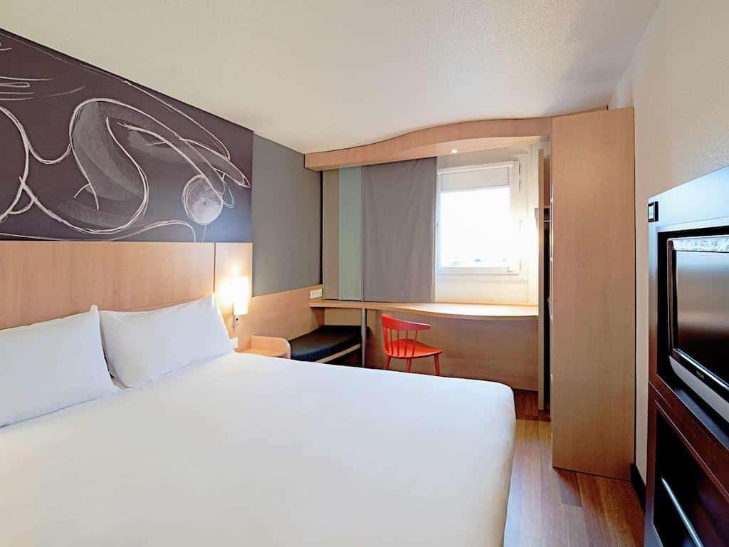 ibis loger paris