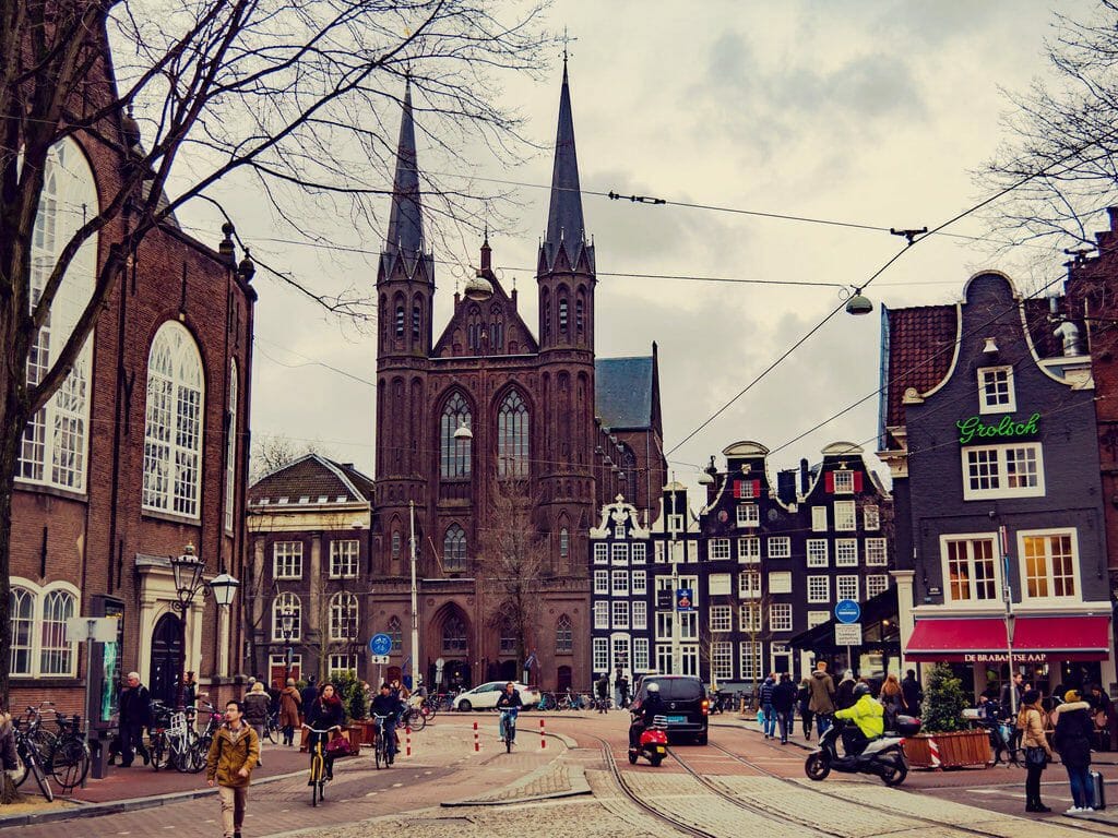amsterdam et ses façades si typiques