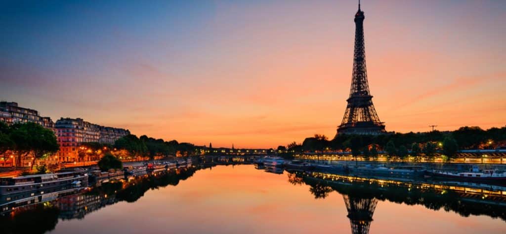 Ou dormir a Paris Tour Eiffel