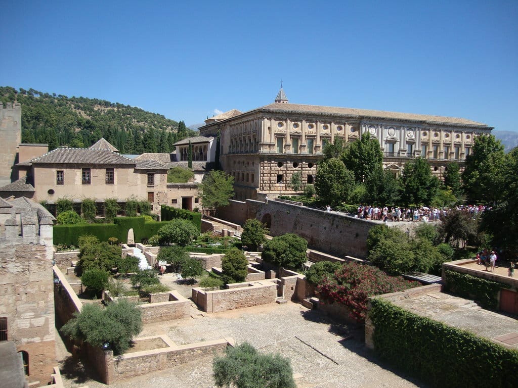 alhambra_grenade_vue_globale_site_visite alhambra_grenade_vue_globale_visite