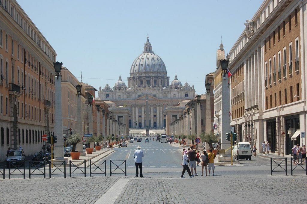 basilique saint pierre vue face