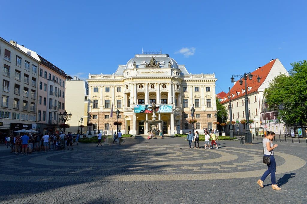 bratislava_place_theatre_national bratislava place theatre national