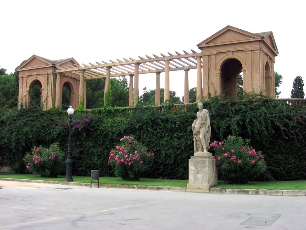Pergola_de_Pedralbes pergola pedralbes barcelone gaudi