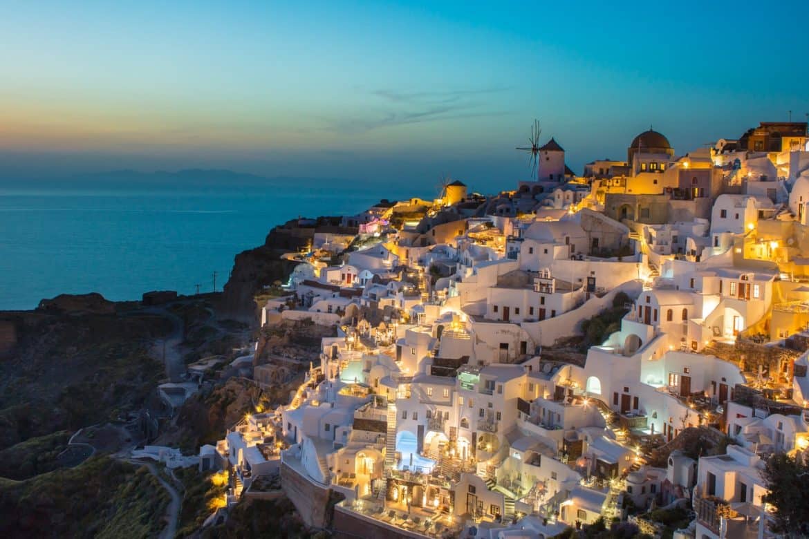 Visiter Santorin en Grèce : Top 10 des incontournables à faire et à voir