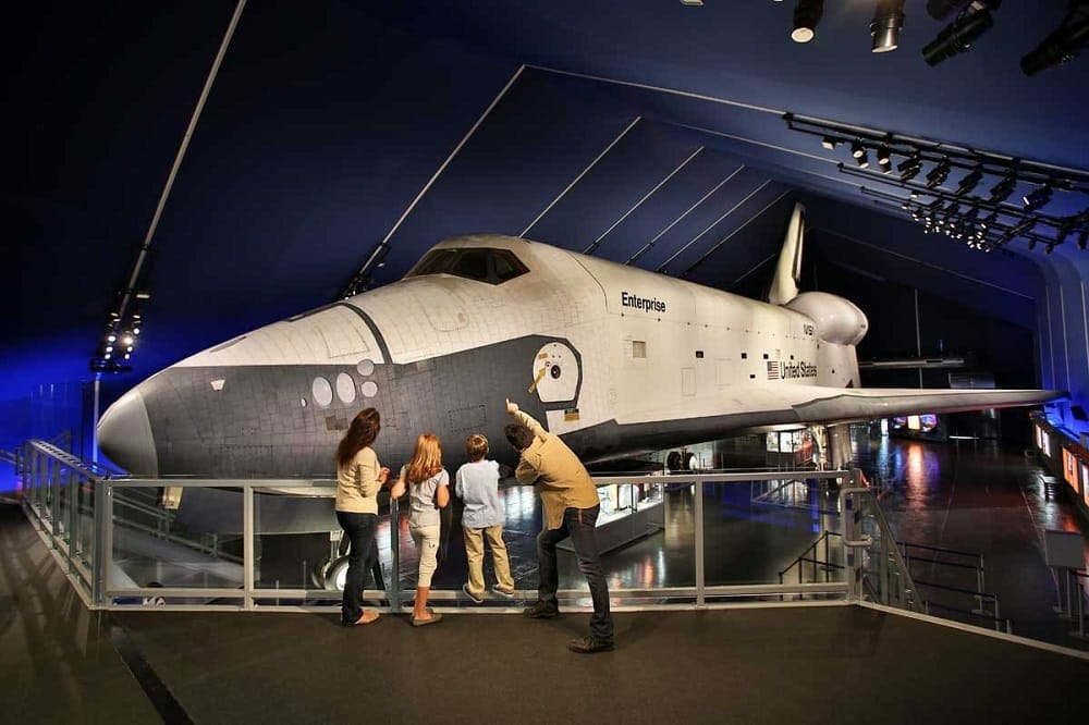 Intreprid Sea, Air, Space - photo :https://www.njfamily.com/take-the-kids-intrepid-sea-air-space-museum/ air space museum