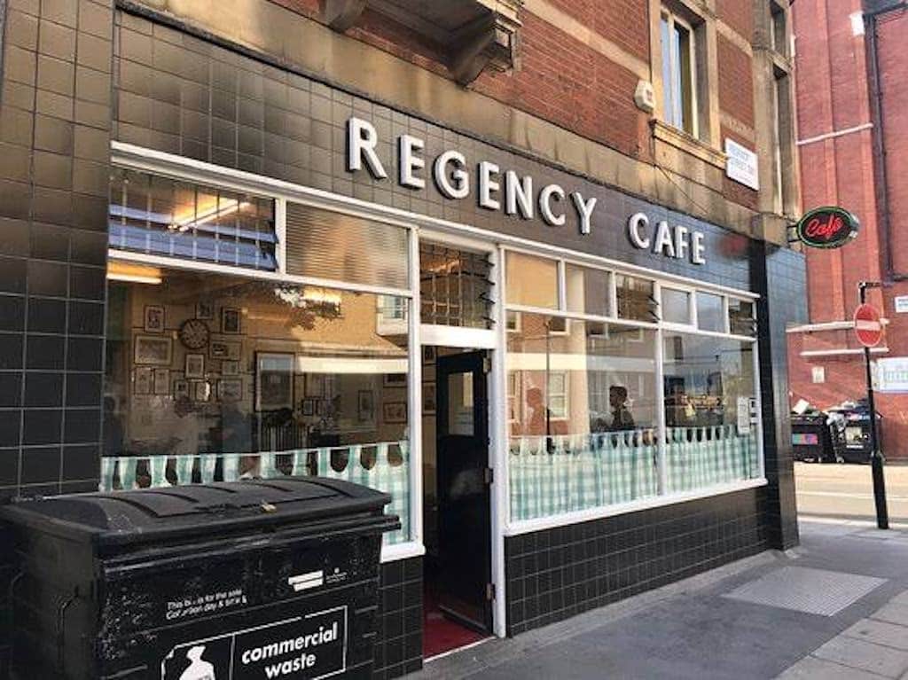 regency cafe manger londres