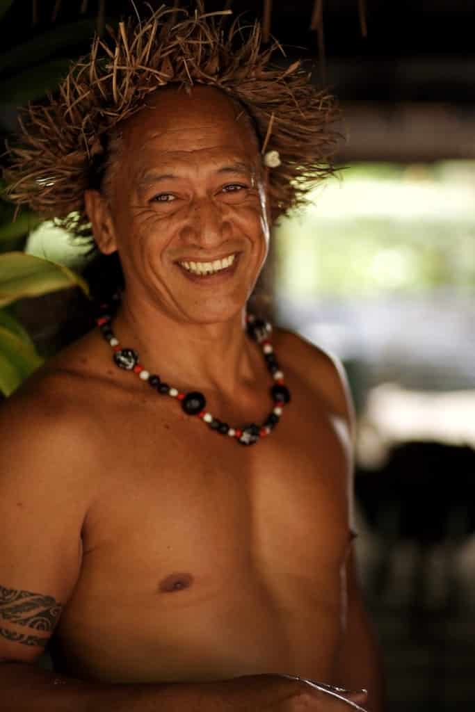 tenue traditionnelle polynesie francaise