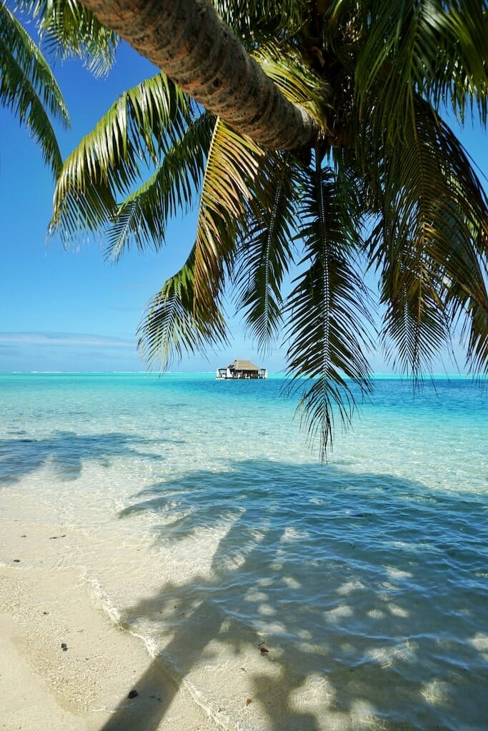 plage huahine polynesie francaise