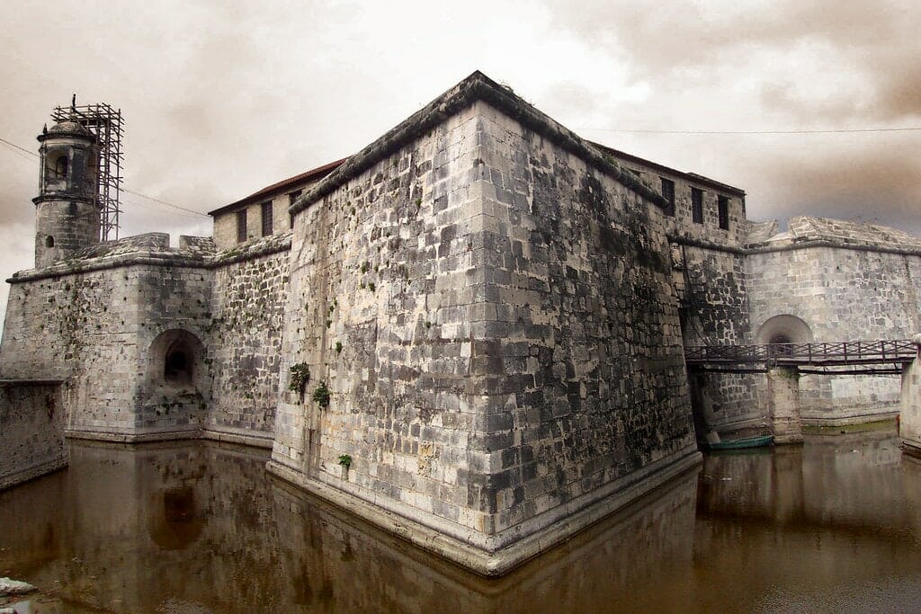 Castillo_de_la_Real_Fuerza castillo real fuerza visiter havane