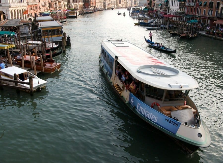 Vaporetto_Venise vaporetto transport italie