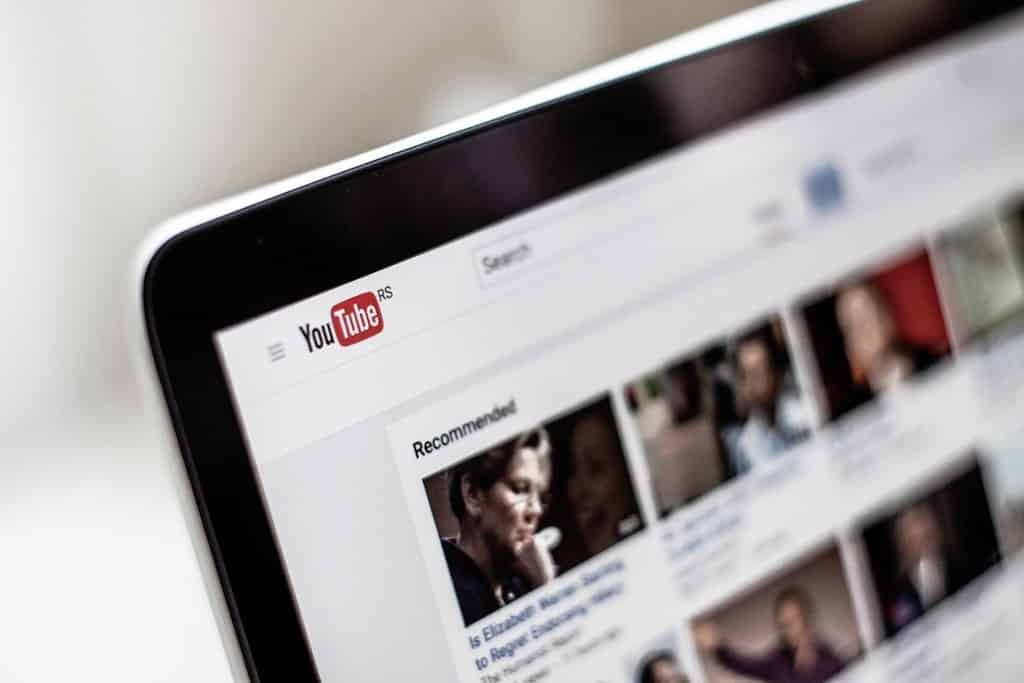 Apprendre_une_langue_rapidement_avec_Youtube youtube s'entrainer a parler
