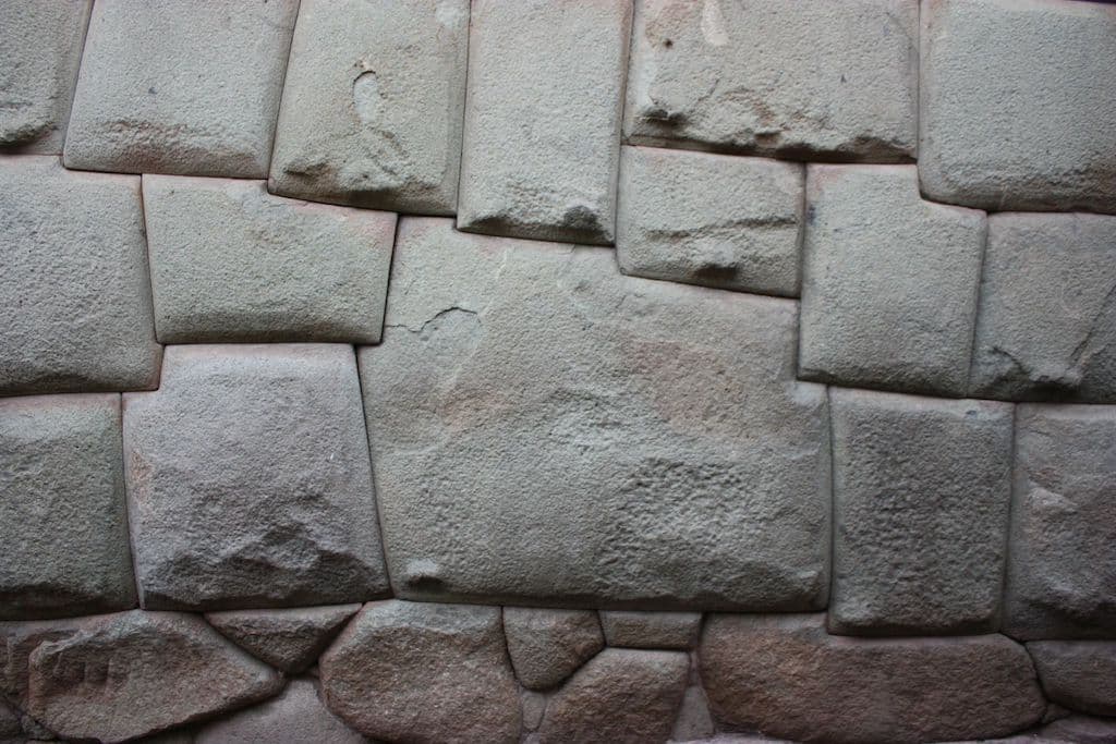 pierre angle que faire cuzco