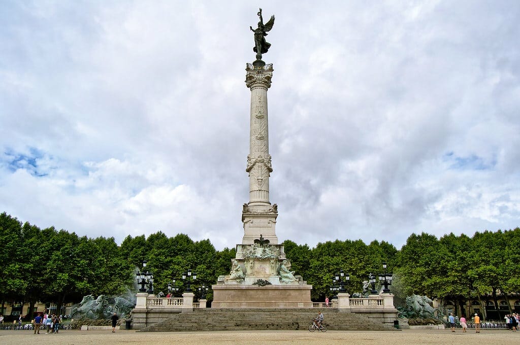 Esplanade_des_Quinconces esplanade quinconces