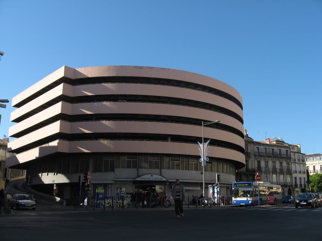Place_Alexandre_Laissac place alexandre laissac visiter montpellier