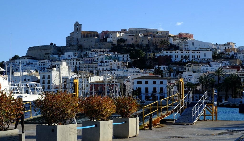 dalt vila que faire aux iles baleares