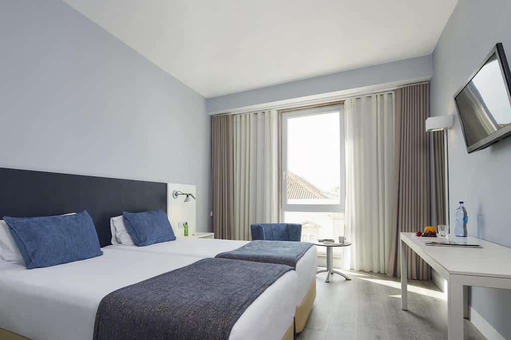 Hotel_Faro_&_Beach_Club_Booking.com hotel faro beach club