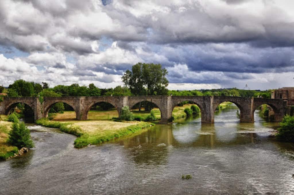 visiter carcassonne pont vieux