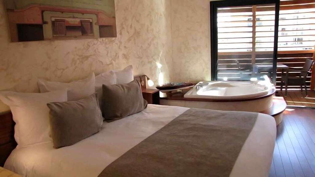 ile du gua suites weekend en amoureux en France