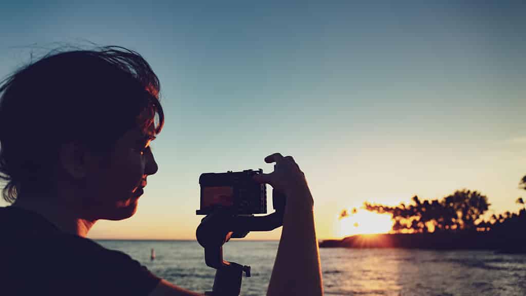 contenu sur routes réseaux sociaux