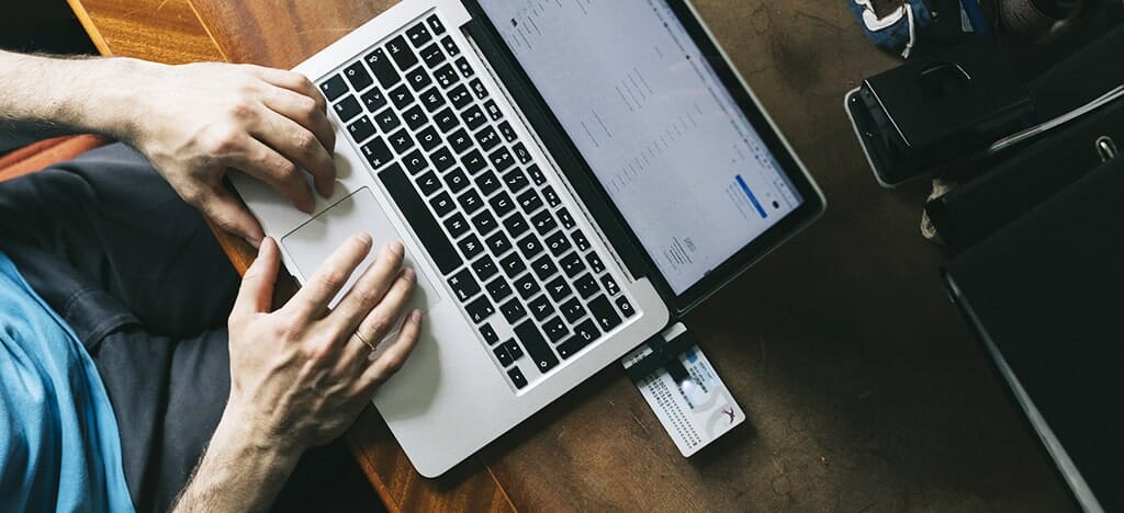 e resident estonie carte connectee