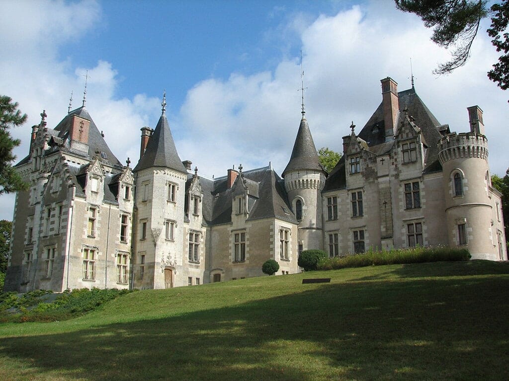 visiter les chateau de la loire cande